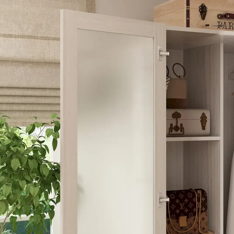 Armario de cristal esmerilado grande combinado: Armarios con opciones de guardarropa versátiles