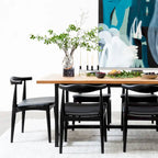 Sillas de comedor de madera oscura de nogal con asiento acolchado de cuero sintético o tela beige, para sala de estar, dormitorio, cocina o como sillas auxiliares de escritorio.