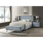 Cama tapizada con paneles de pana ancha Mavela con 2 mesitas de noche y banco, azul