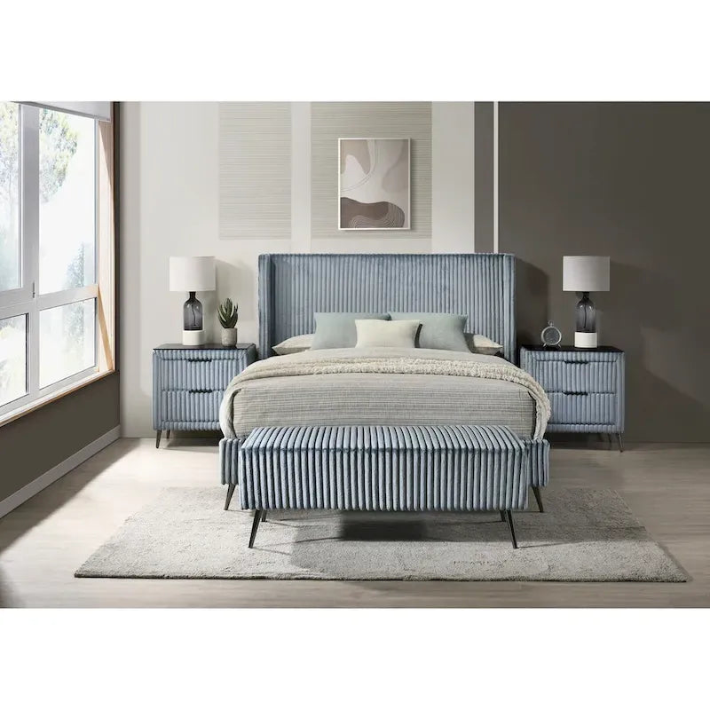 Cama tapizada con paneles de pana ancha Mavela con 2 mesitas de noche y banco, azul