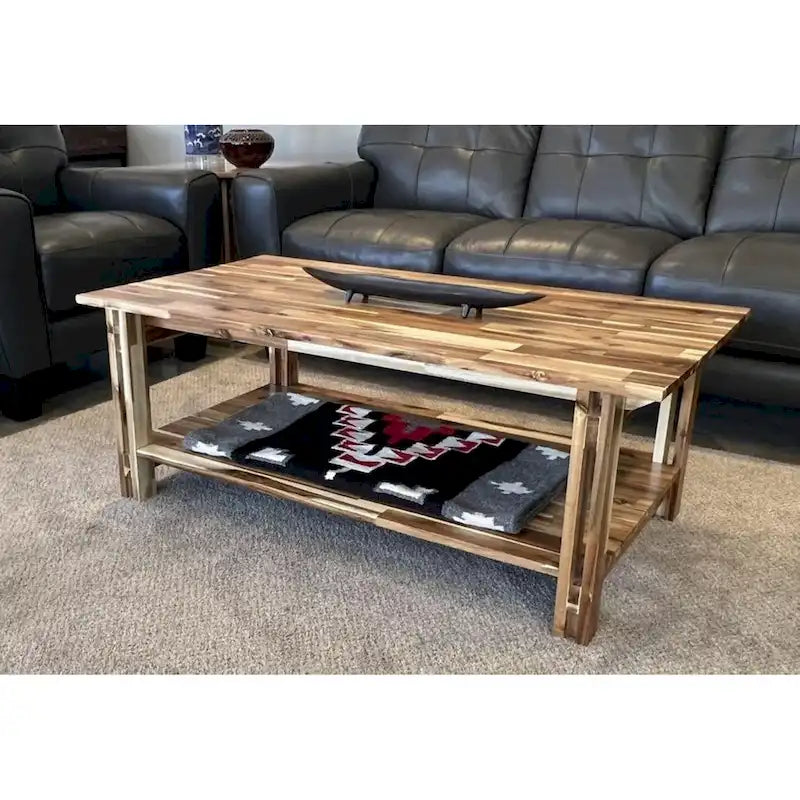 Mesa de centro arquitectónica de madera de acacia con estante